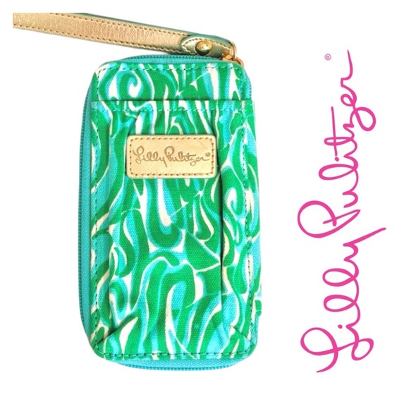 EUC Lilly Pulitzer Green Blue Ripple Print Finders Keepers Smartphone Wristlet - Picture 1 of 6